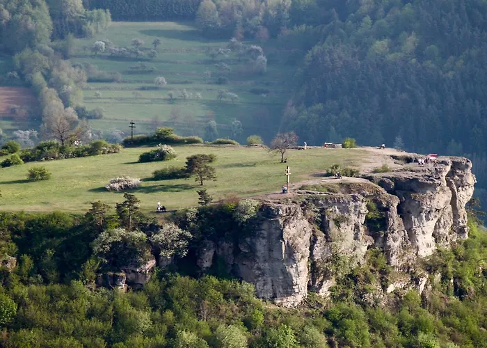 ホテル Garni Vierjahreszeiten *