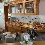 Hotel Garni Vierjahreszeiten *