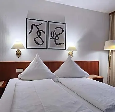 Hotel Garni Vierjahreszeiten *